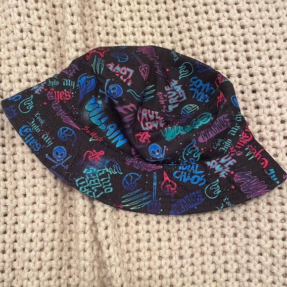 Disney Villain Bucket Hat - Picture 2 of 4